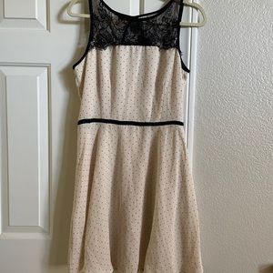 Adorable and classy Lauren Conrad dress!